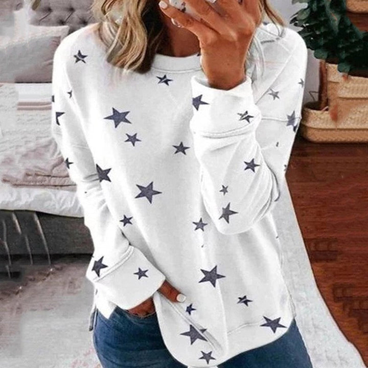 Ladies oversized star print sweatshirt with round neck, extended back and side slits Hudson & Parker