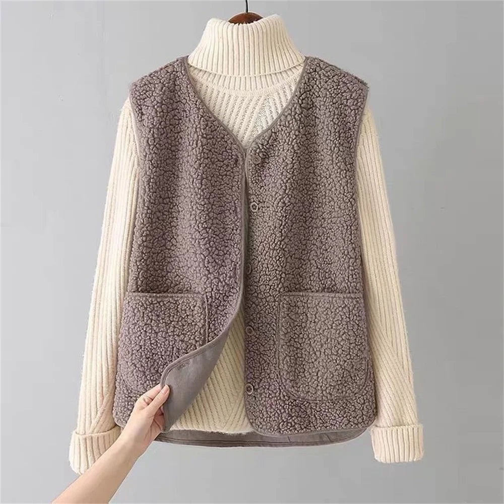 Layla™ - Versatile Chic Vest