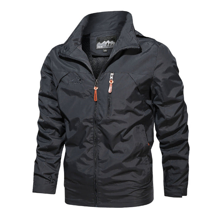 Men's lightweight outdoor jacket windbreaker with water-repellent coating and breathable mesh lining Hudson & Parker