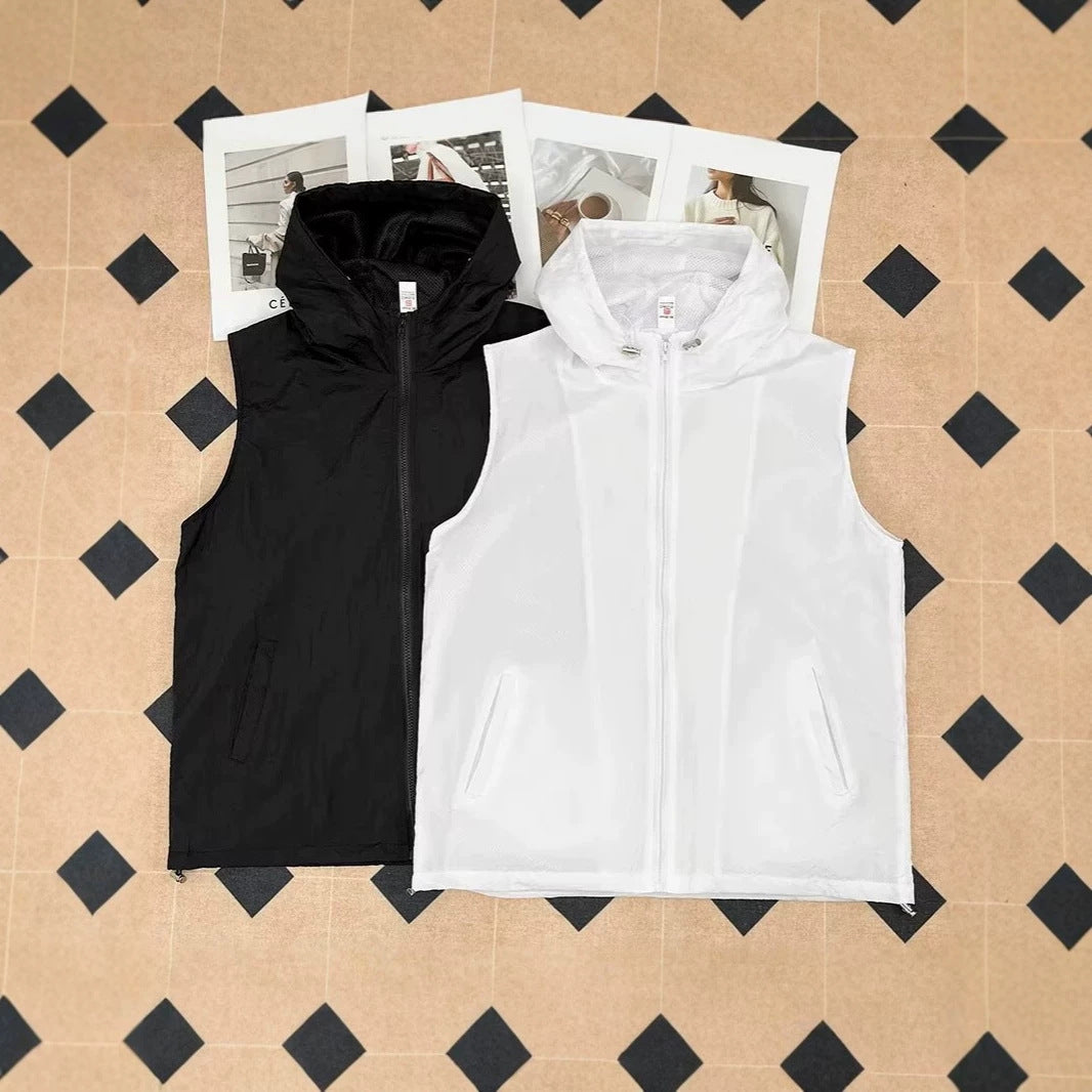 Women's Lightweight Hooded Vest Hudson & Parker