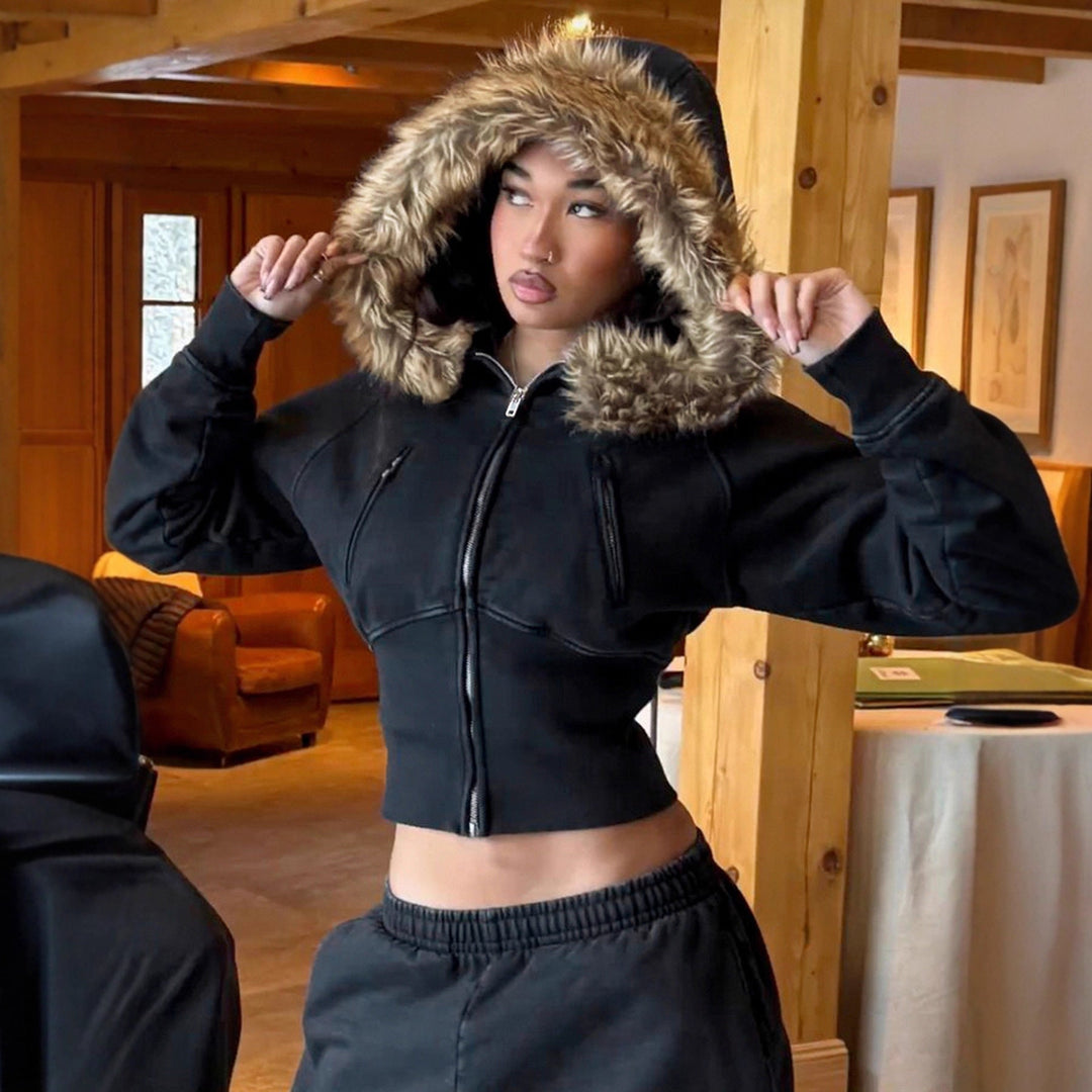 Women's short cut hoodie with faux fur hood, zipper and fitted cuff Hudson & Parker