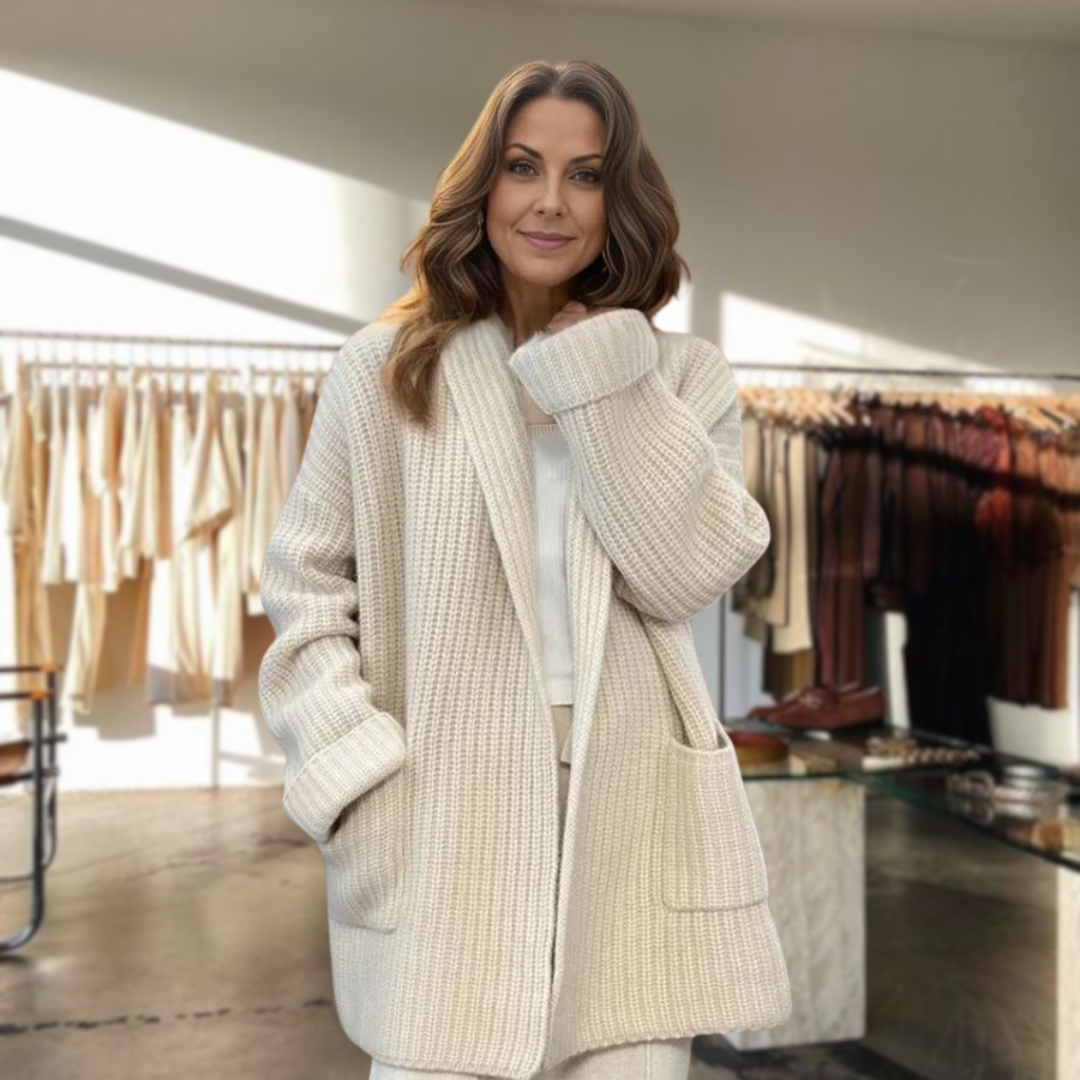 Aurora - Elegant Soft Cardigan