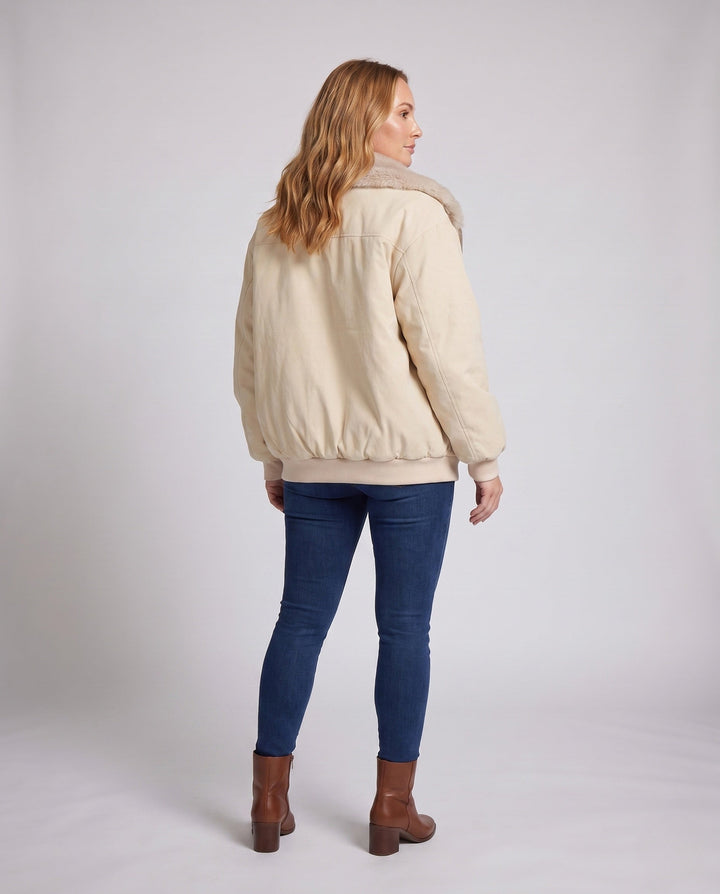 Women's oversized hoodie jacket with faux fur ears and fleece lining, all-round zipper
