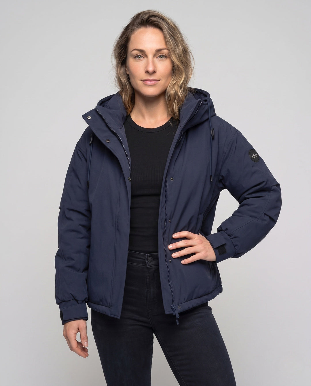 Women's nan windproof hoodie parka in a short cut with thermal padding and concealed front placket