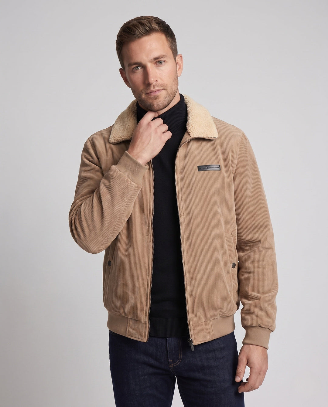 Men's cord jacket with sherpa collar and thermal inner lining