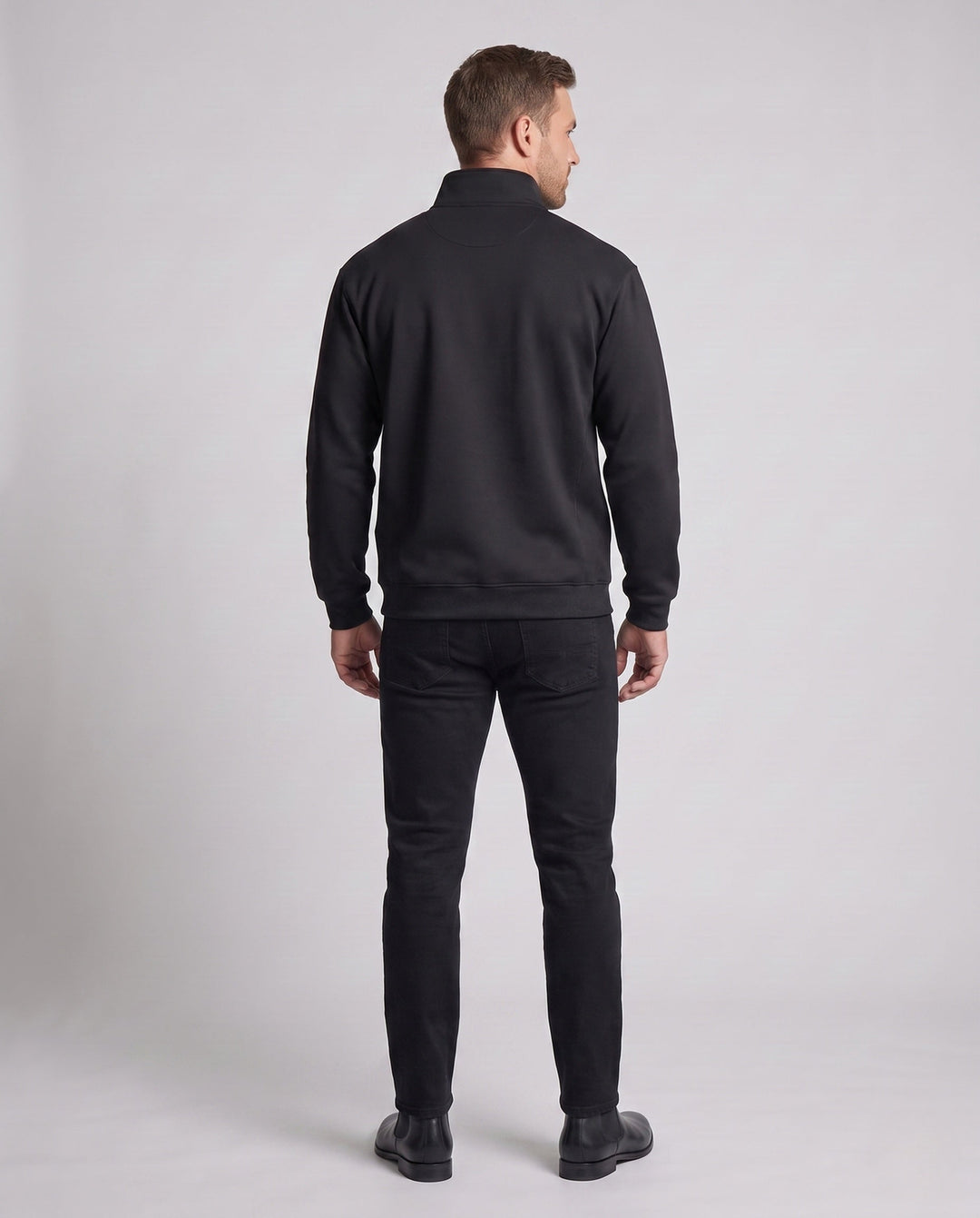 Men's oversized half-zip sweatshirt with stand collar and kangaroo pocket