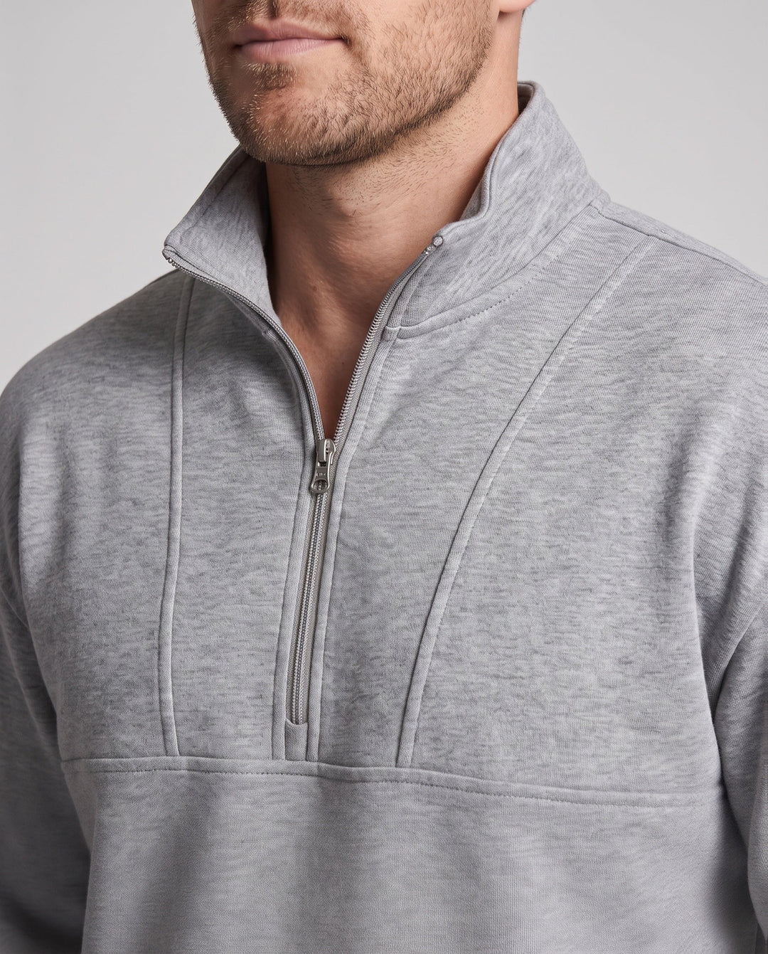 Men's oversized sweatshirt with half zip, stand-up collar, and raglan sleeves