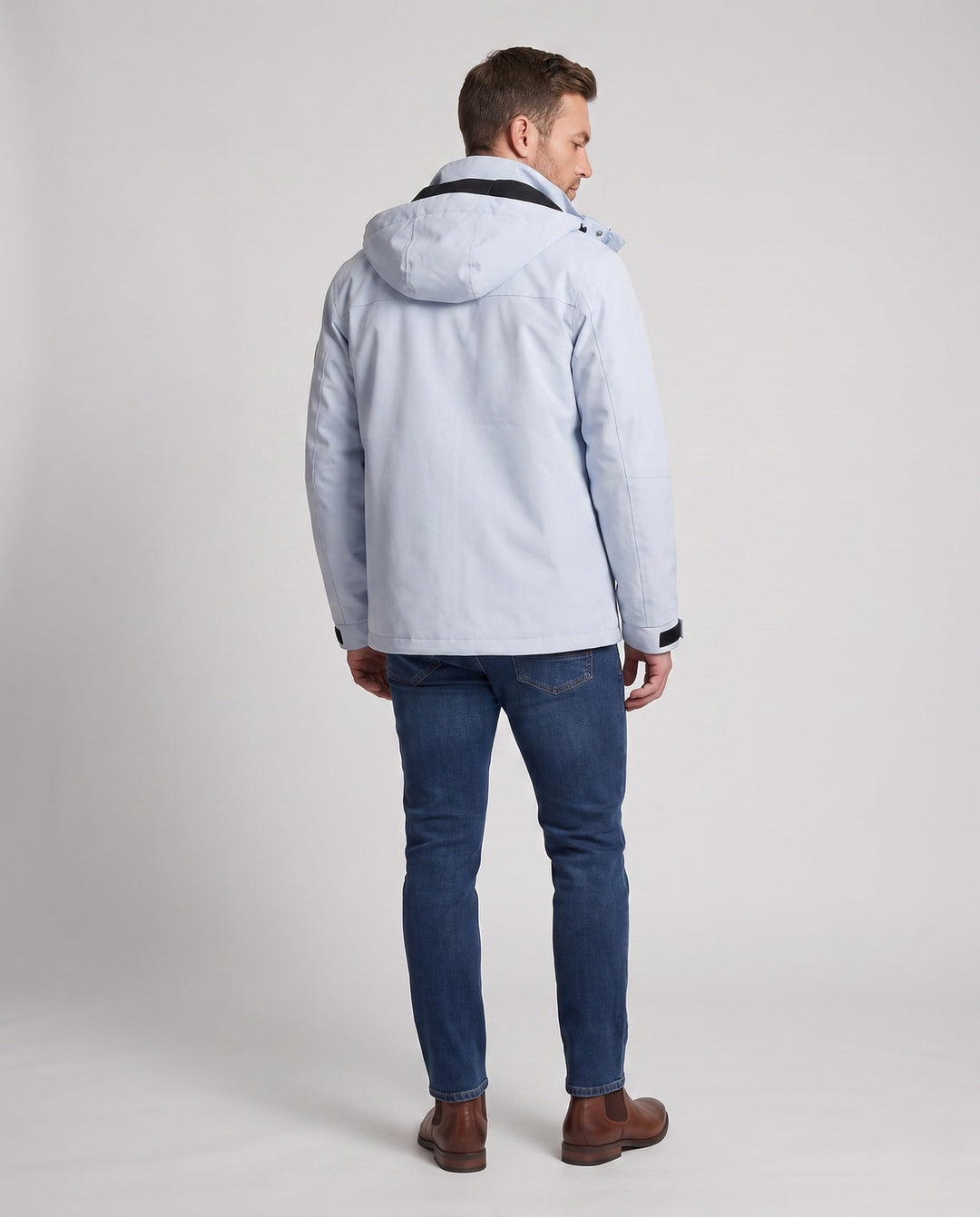 Men's technical, wind- and water-repellent hooded jacket with concealed front placket and multiple zip pockets