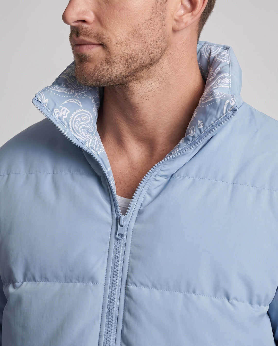 Men's reversible quilted jacket with bandana lining and high stand collar