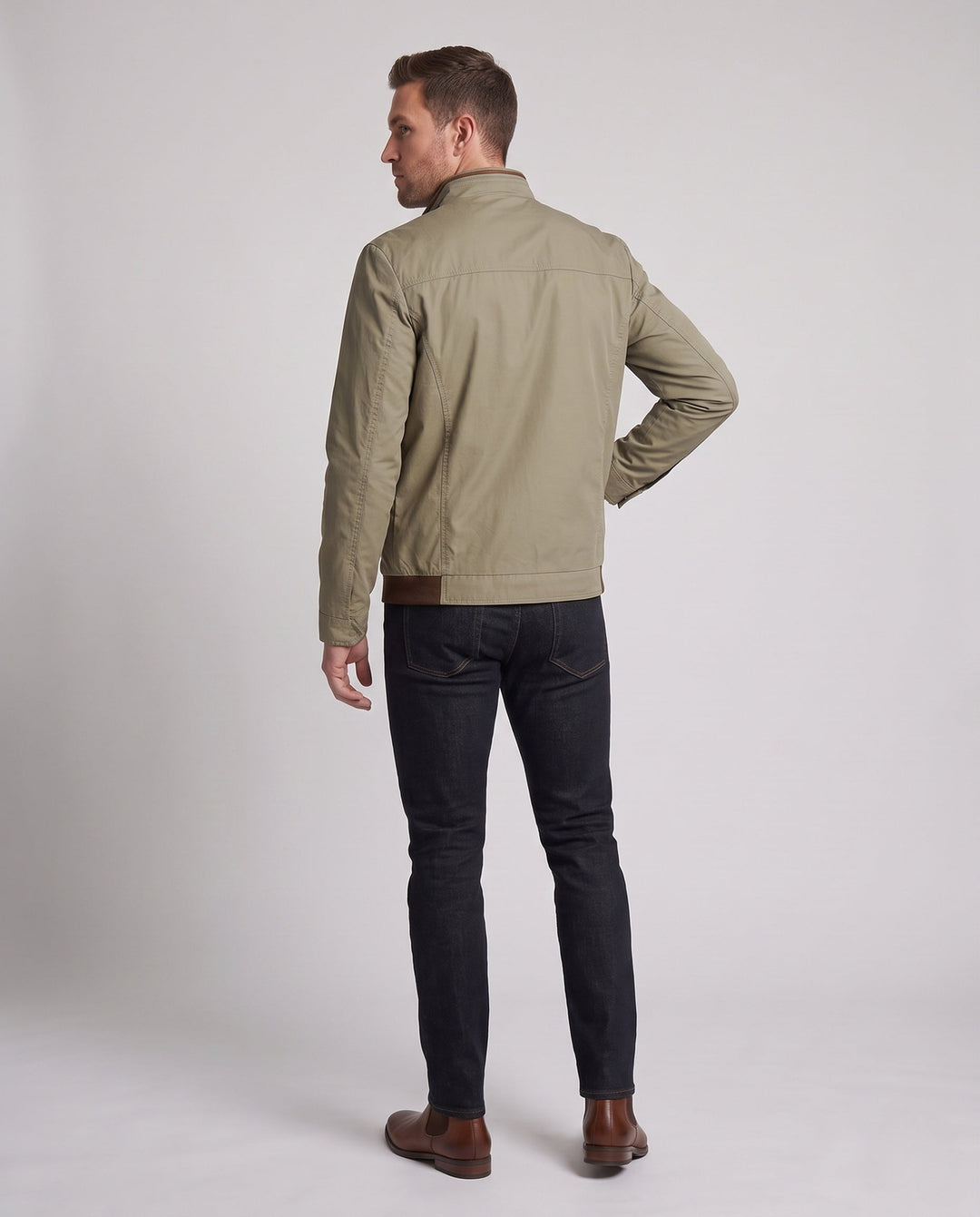 Men's city travel jacket with high-closing stand-up collar, concealed zipper and discreet chest pocket