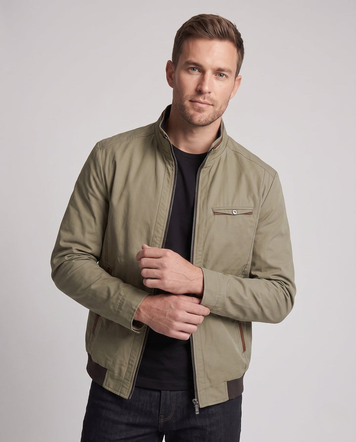 Men's city travel jacket with high-closing stand-up collar, concealed zipper and discreet chest pocket