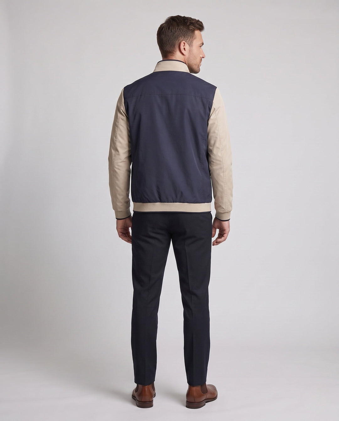 Men's lightly padded city jacket with contrast sleeves, stand-up collar, and decorative inner lining