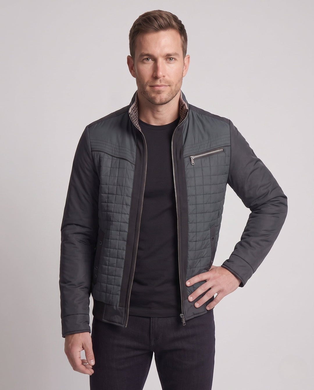 Men's modern quilted transitional jacket in a material mix with zippered chest pocket