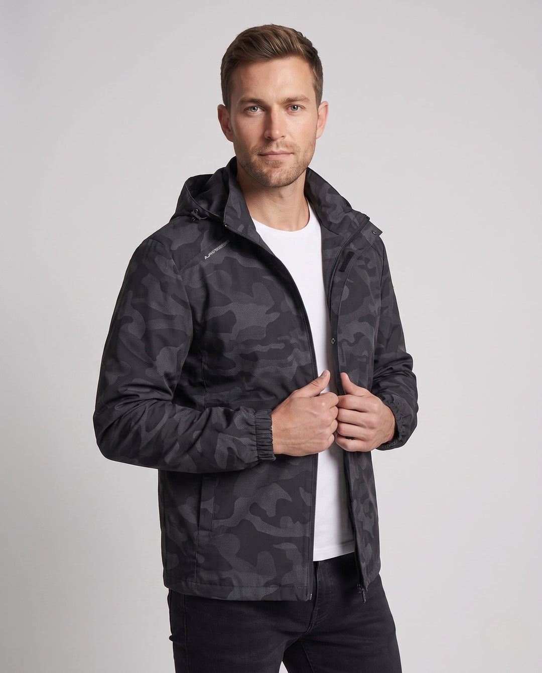 Men's camouflage softshell transition jacket with hood and warming inner lining