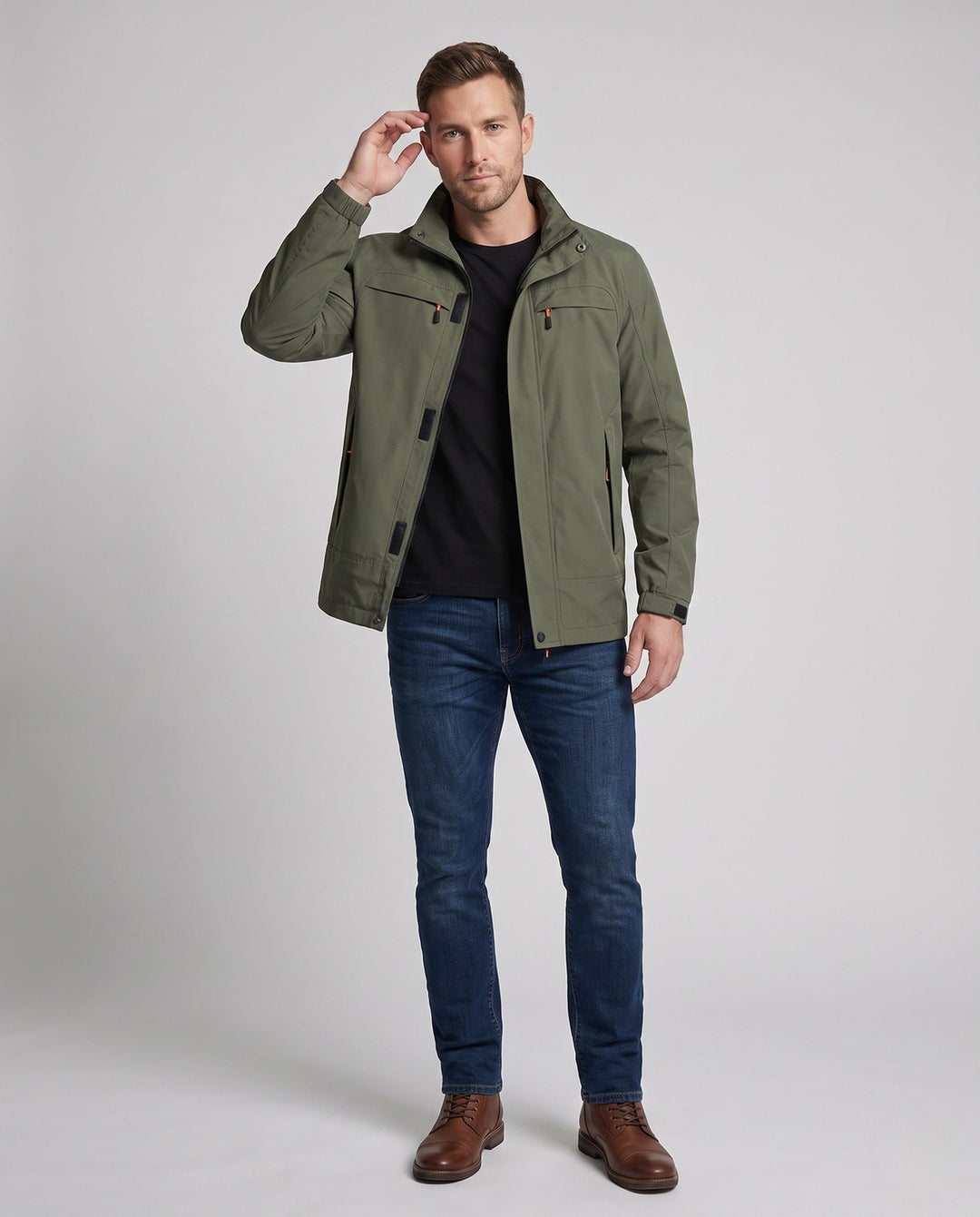 Men's casual field jacket with hood, windproof material and concealed zipper