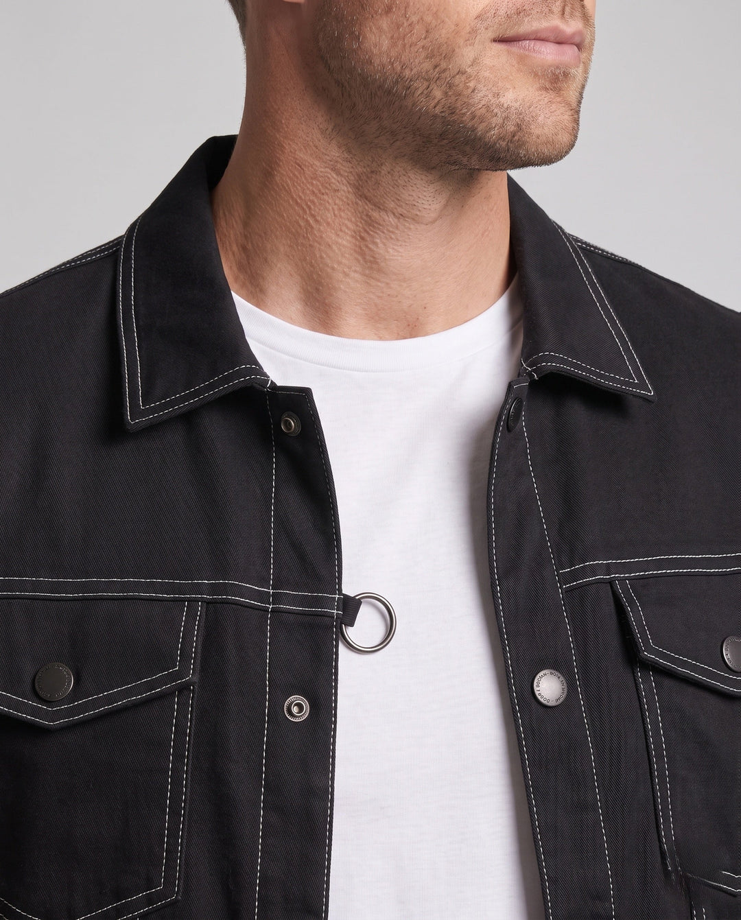Men's canvas jeans jacket with contrast stitching, snap front and chest pockets Hudson & Parker