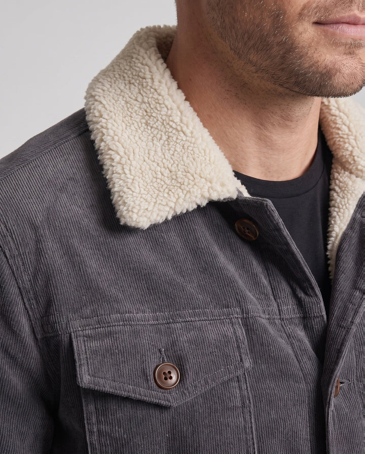 Men's cord jacket in trucker style with all-over Sherpa lining and teddy collar Hudson & Parker