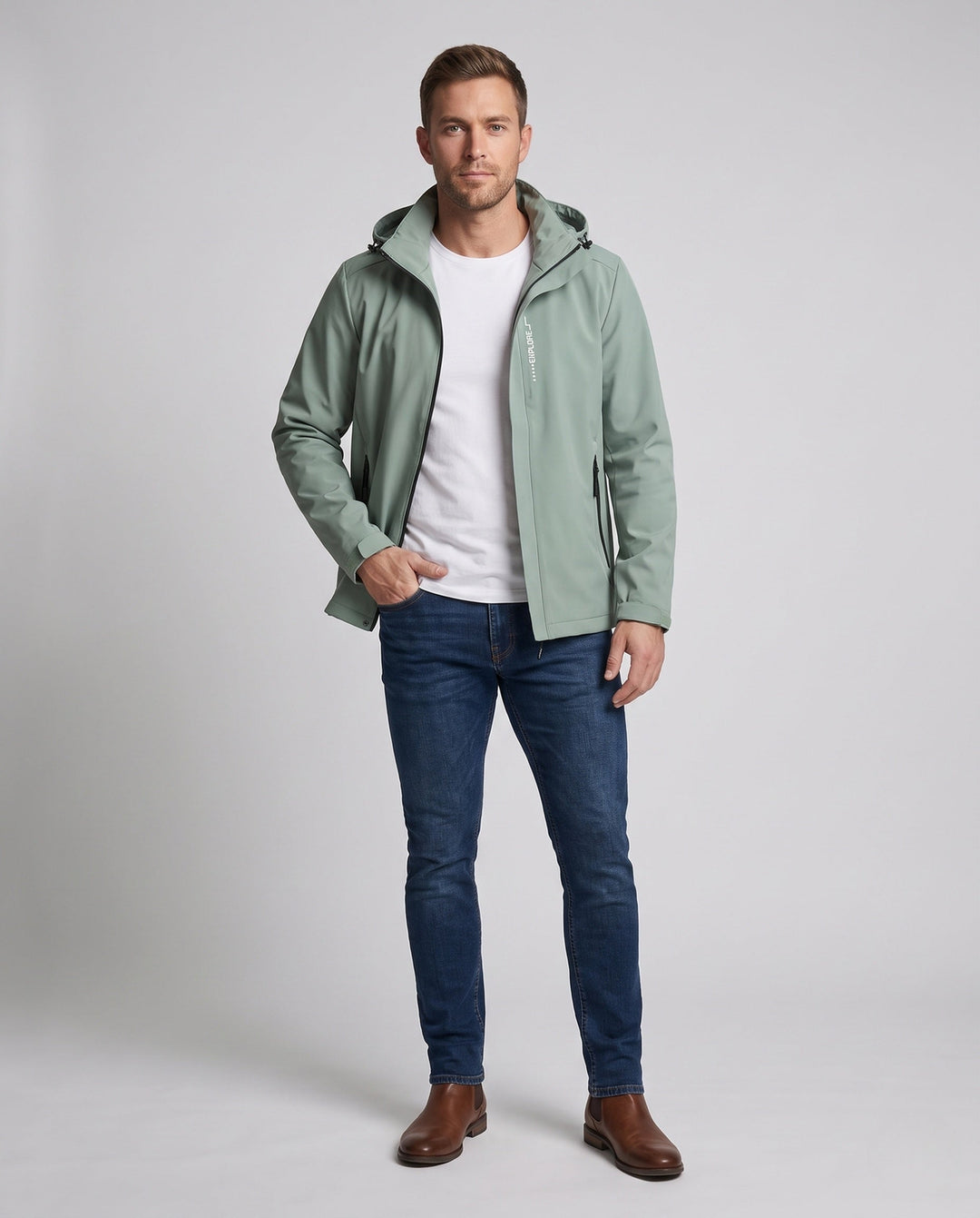 Men's lightweight technical softshell jacket with adjustable hood, wind and water repellent Hudson & Parker