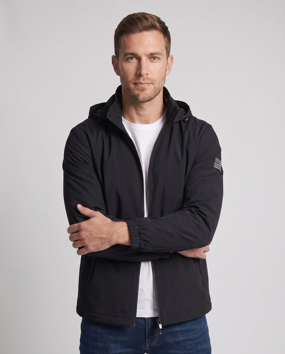Men's Lightweight Outdoor Jacket with Adjustable Hood Design Hudson & Parker