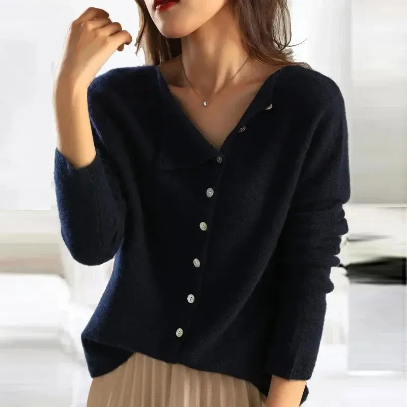 OLIVIA | Elegant Knitted Garments