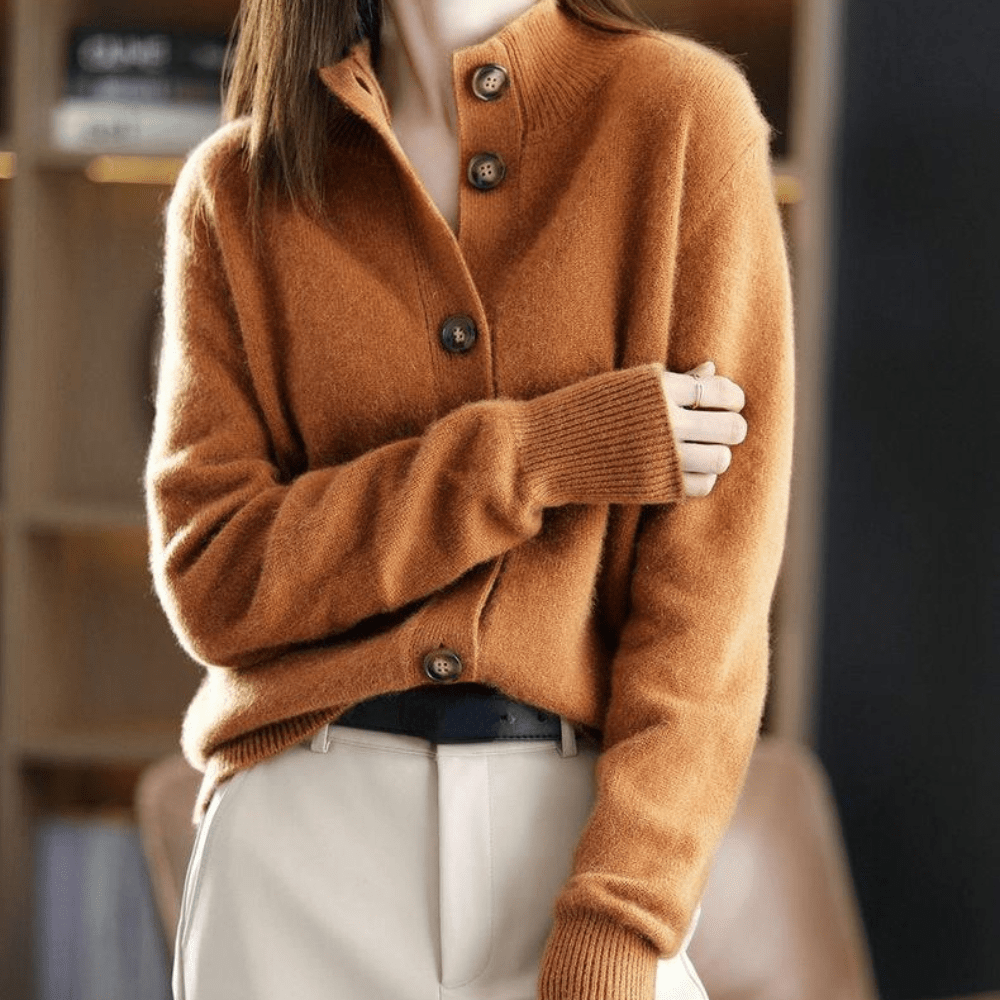 Anny - Luxurious Knit Cardigan