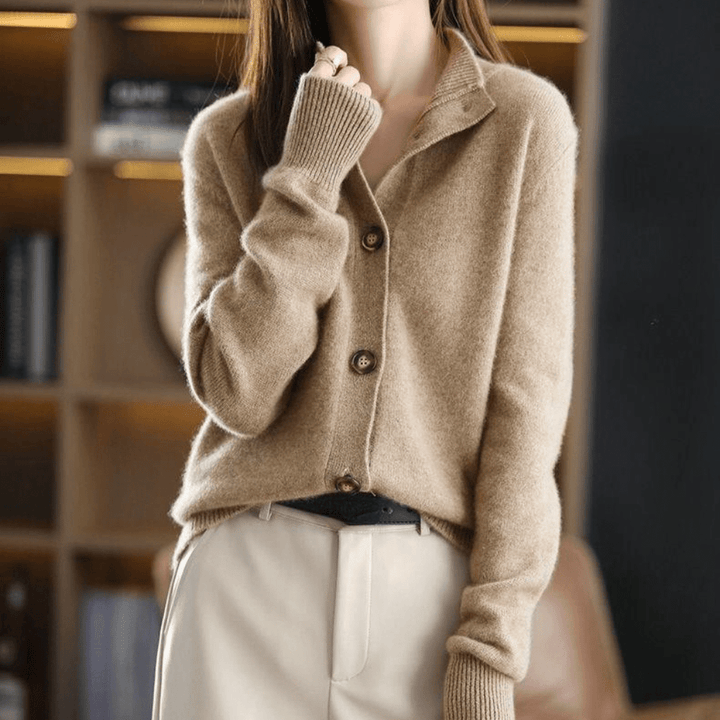 Anny - Luxurious Knit Cardigan
