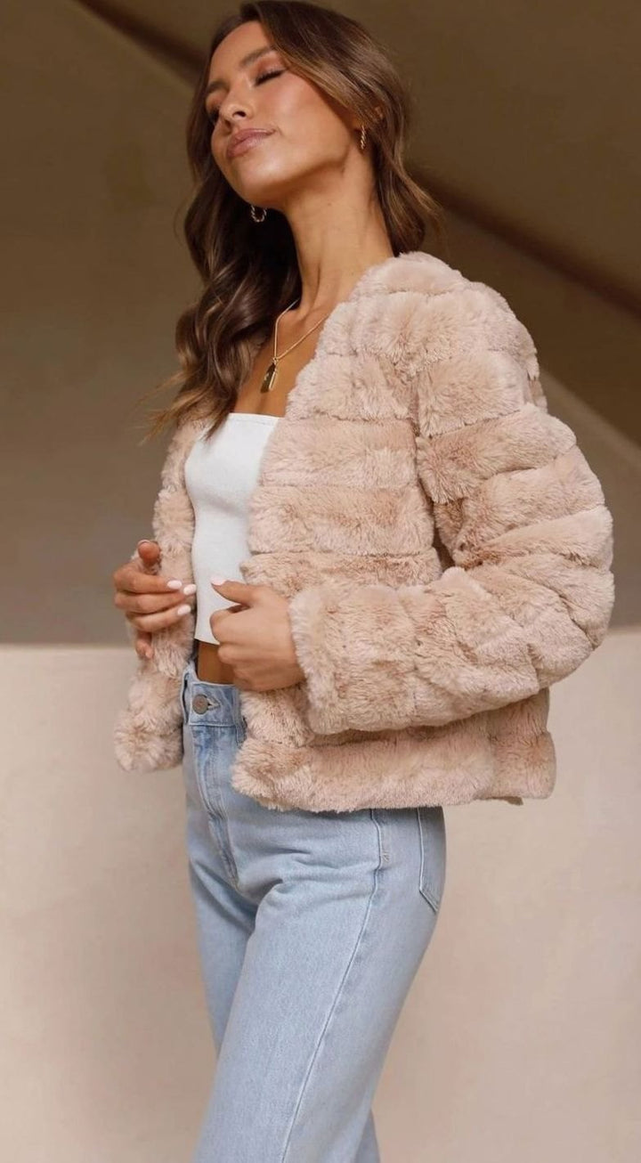 Isabella | Women's Cropped Open-Front Faux Fur Jacket