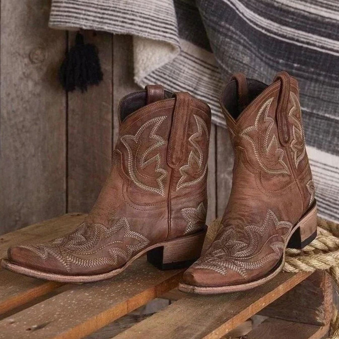 Evelyn | Women's Embroidered Western Cowboy Ankle Boots Block Heel