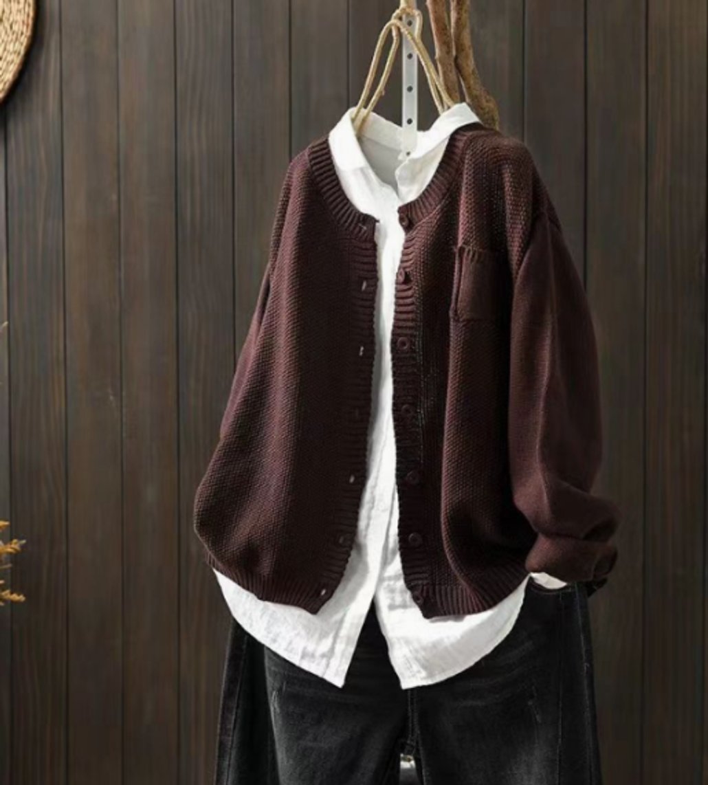 Isabella | Women's Oversized Button-Up Knit Cardigan Sweater