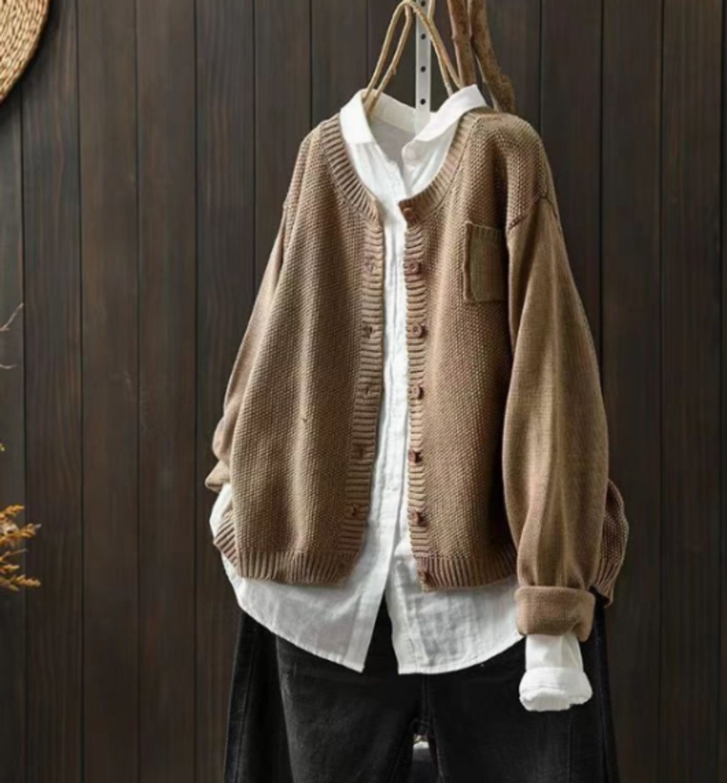 Isabella | Women's Oversized Button-Up Knit Cardigan Sweater