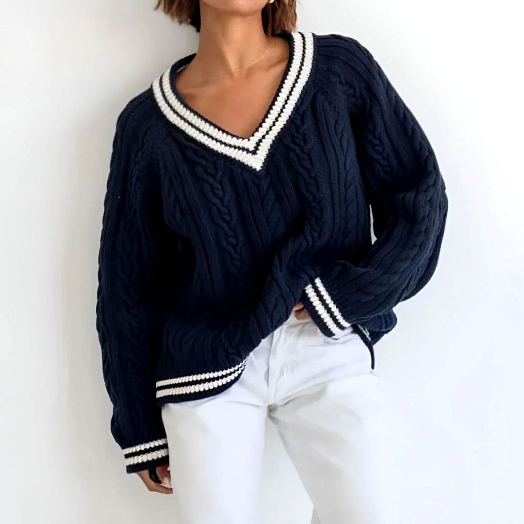 Charlotte | Women's Oversized Cable-Knit V-Neck Pullover Sweater