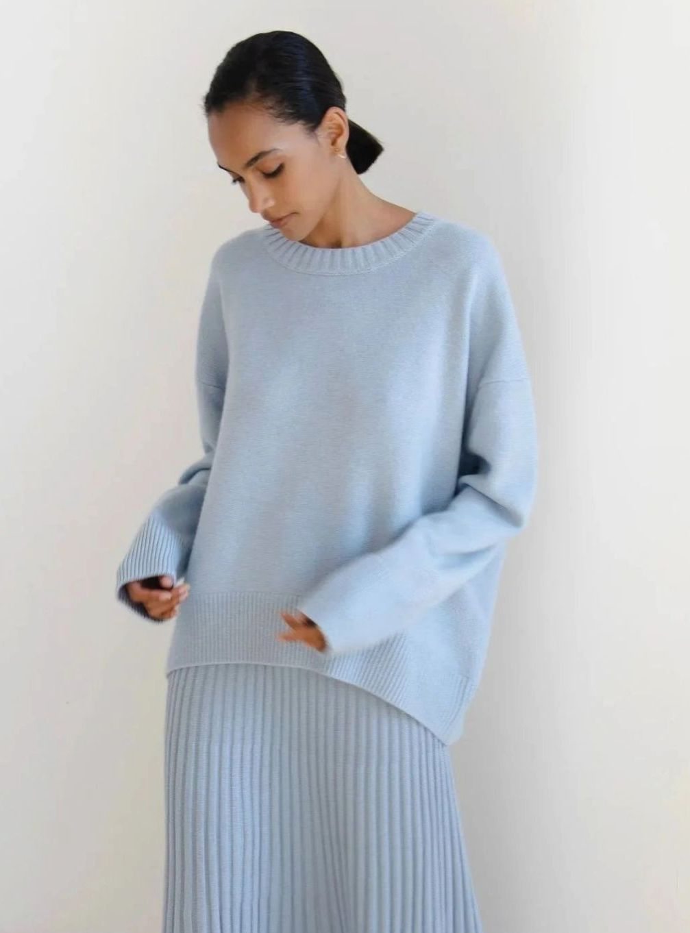 Riley | Women's Oversized Crew-Neck Long-Sleeve Light Knit Sweater