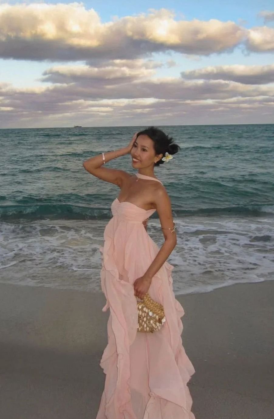 Zoey | Women's Ruffled Halter-Neck Chiffon Pink Maxi Dress