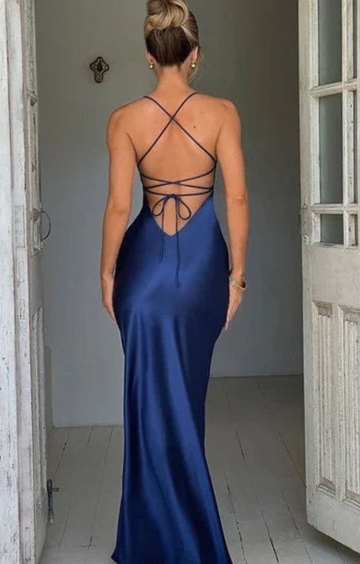 Hazel | Women's Satin Evening Maxi Dress V-Neck Halter High-Slit Gown