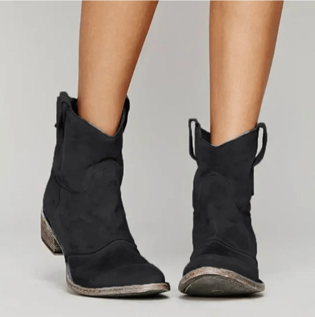 Penelope | Women's Western-Inspired Suede Ankle Boots Flat Heel